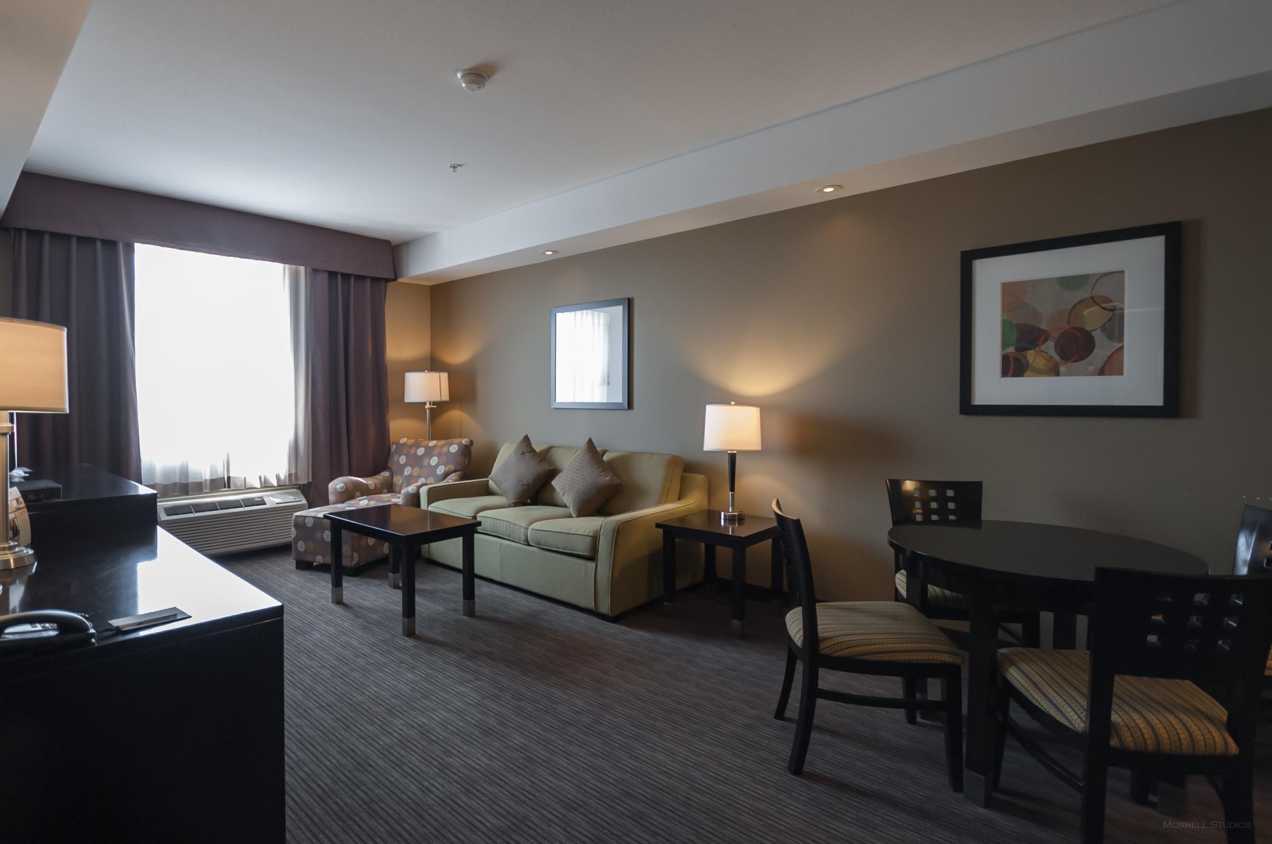 Best Western Plus Moose Jaw Exterior photo