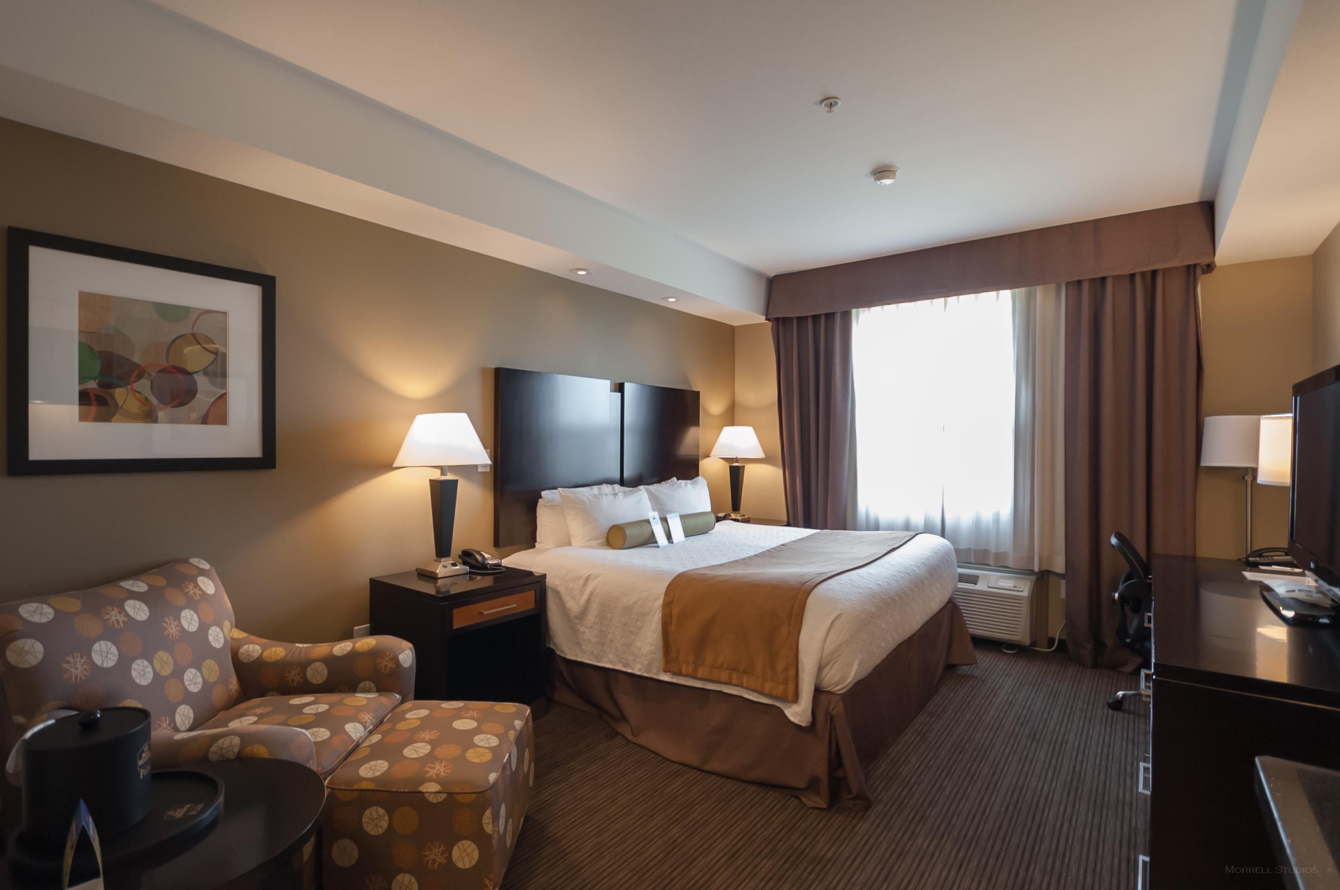 Best Western Plus Moose Jaw Exterior photo