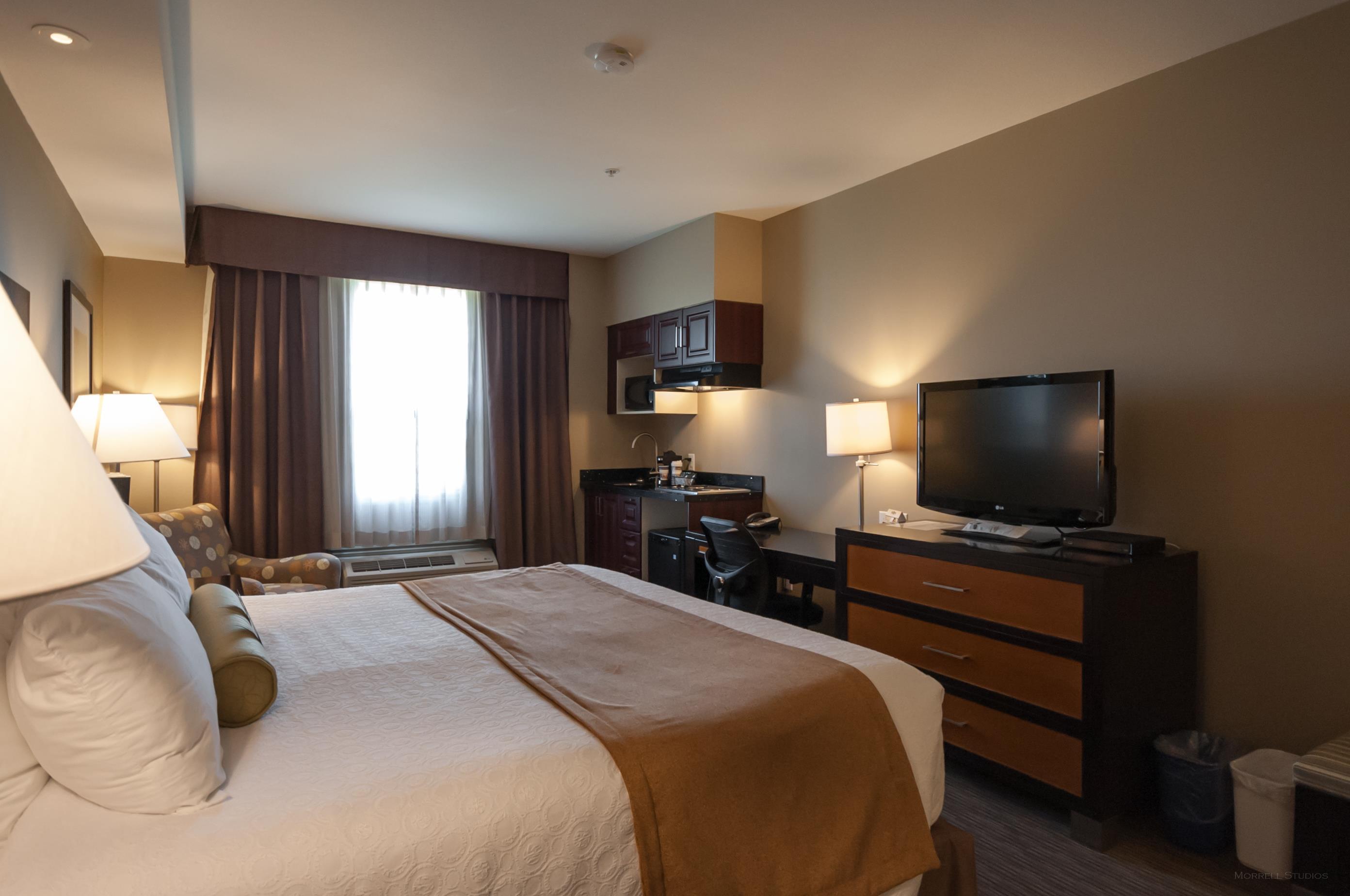 Best Western Plus Moose Jaw Exterior photo