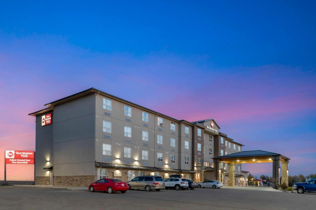 Best Western Plus Moose Jaw Exterior photo